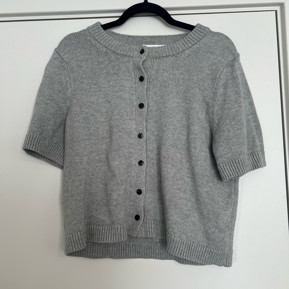 Abercrombie & Fitch Gray Short-Sleeve Button Cardigan